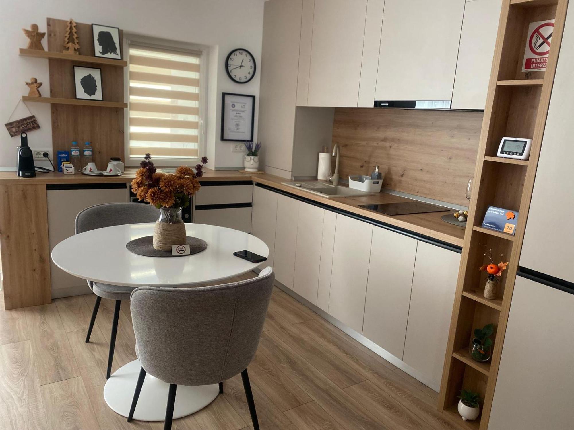 Central Luxury Apartment Jassy Zewnętrze zdjęcie